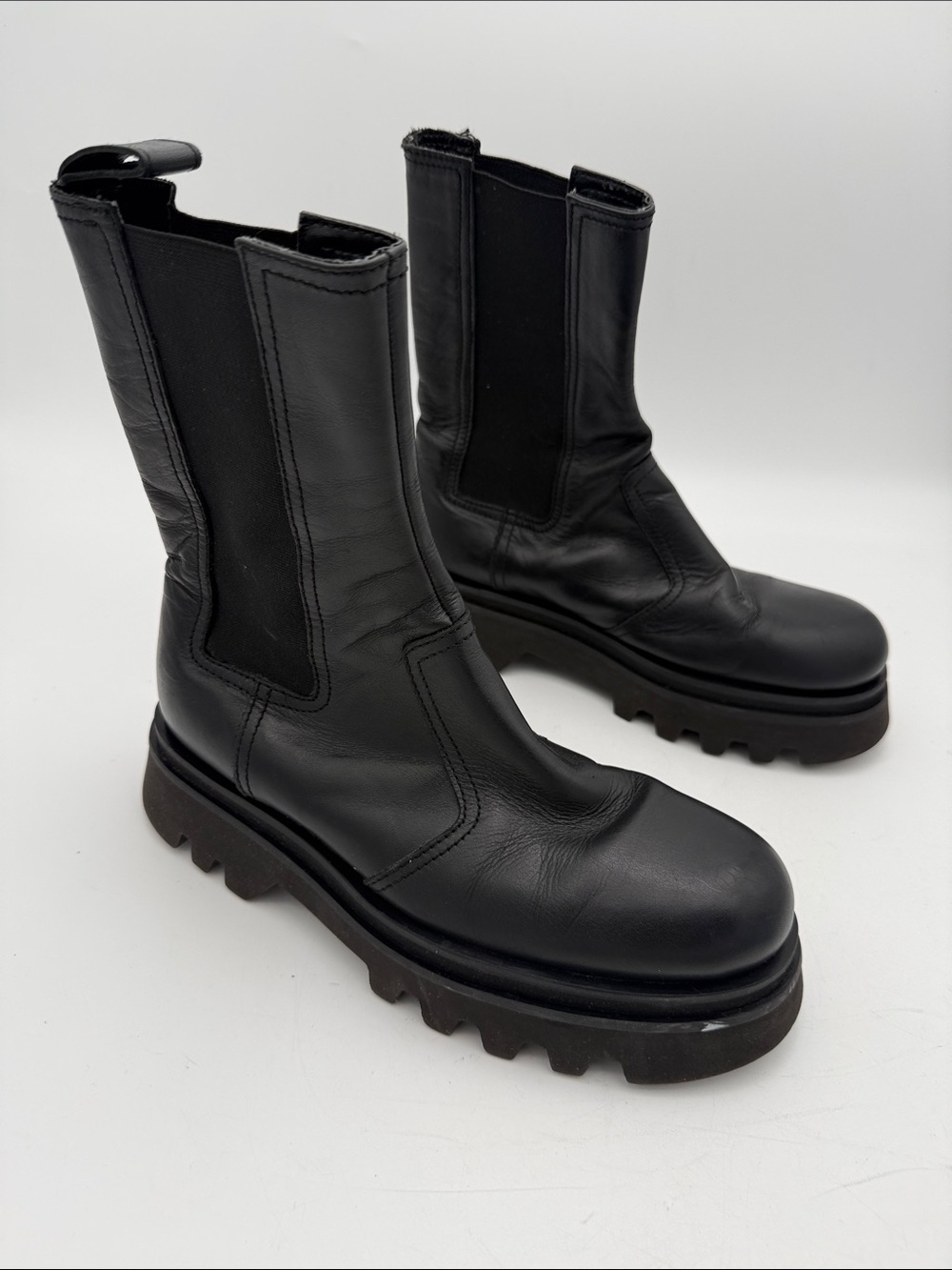 Black Chunky Chelsea Boots - Sleek Women's 40 leather Y2K gothic Platform grunge